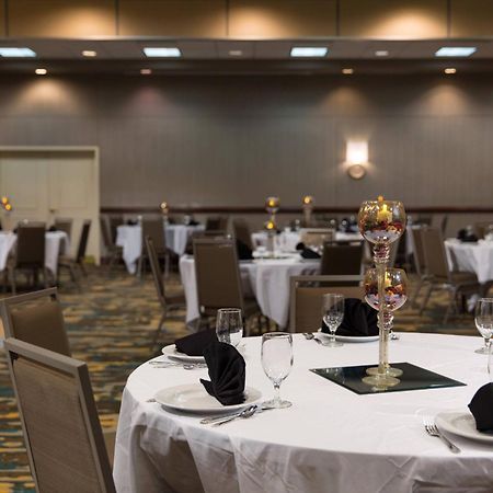 Residence Inn Kansas City Airport Экстерьер фото