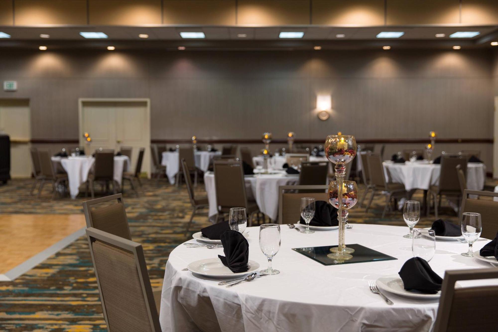 Residence Inn Kansas City Airport Экстерьер фото